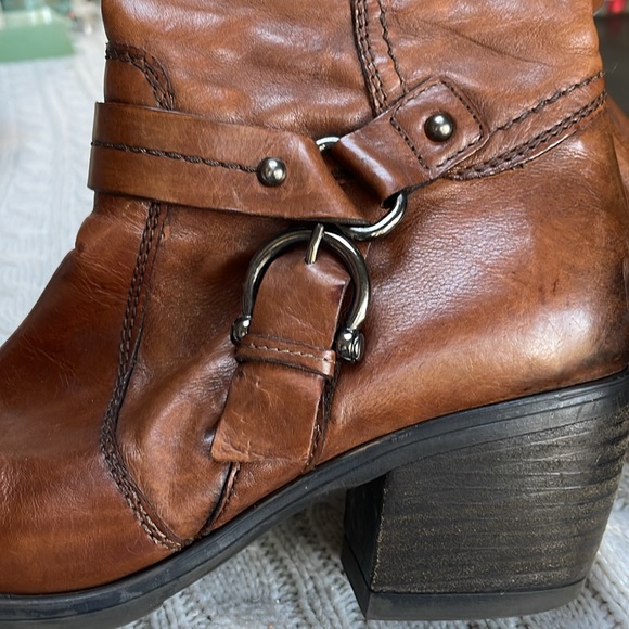 Clarks Womens leather Mascarpone Mix Tall Boots Sz 8.5 Hardware on outside ankle - Picture 12 of 12